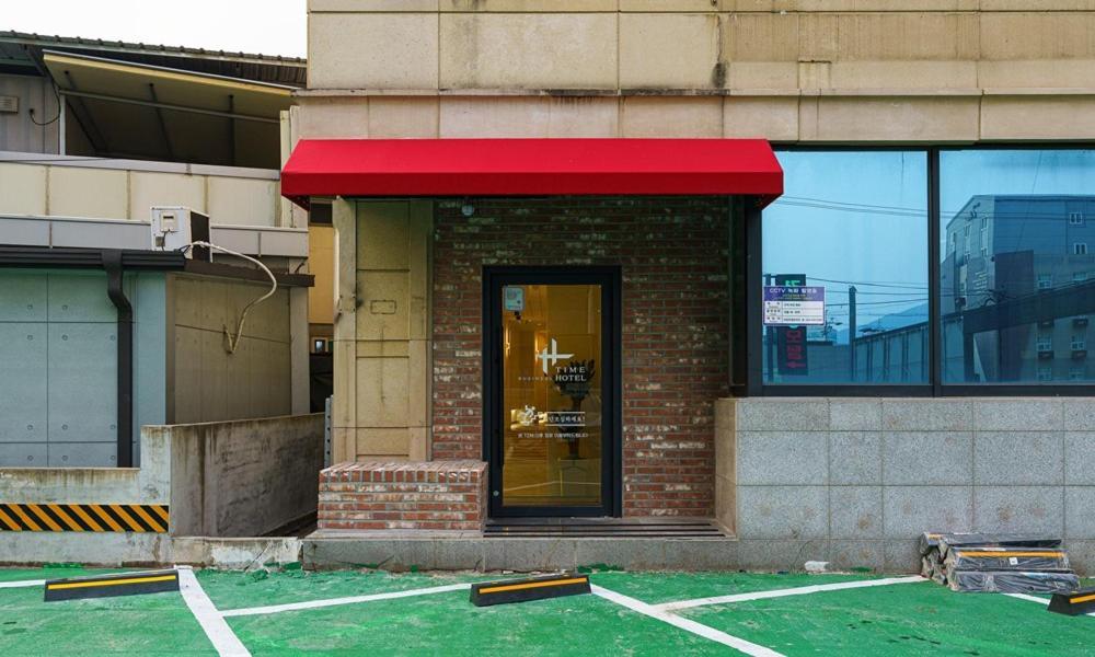 Gumi Time Hotel Exterior photo