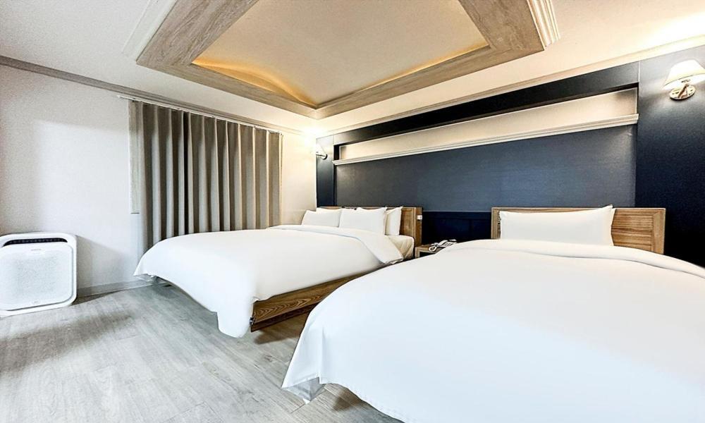 Gumi Time Hotel Room photo